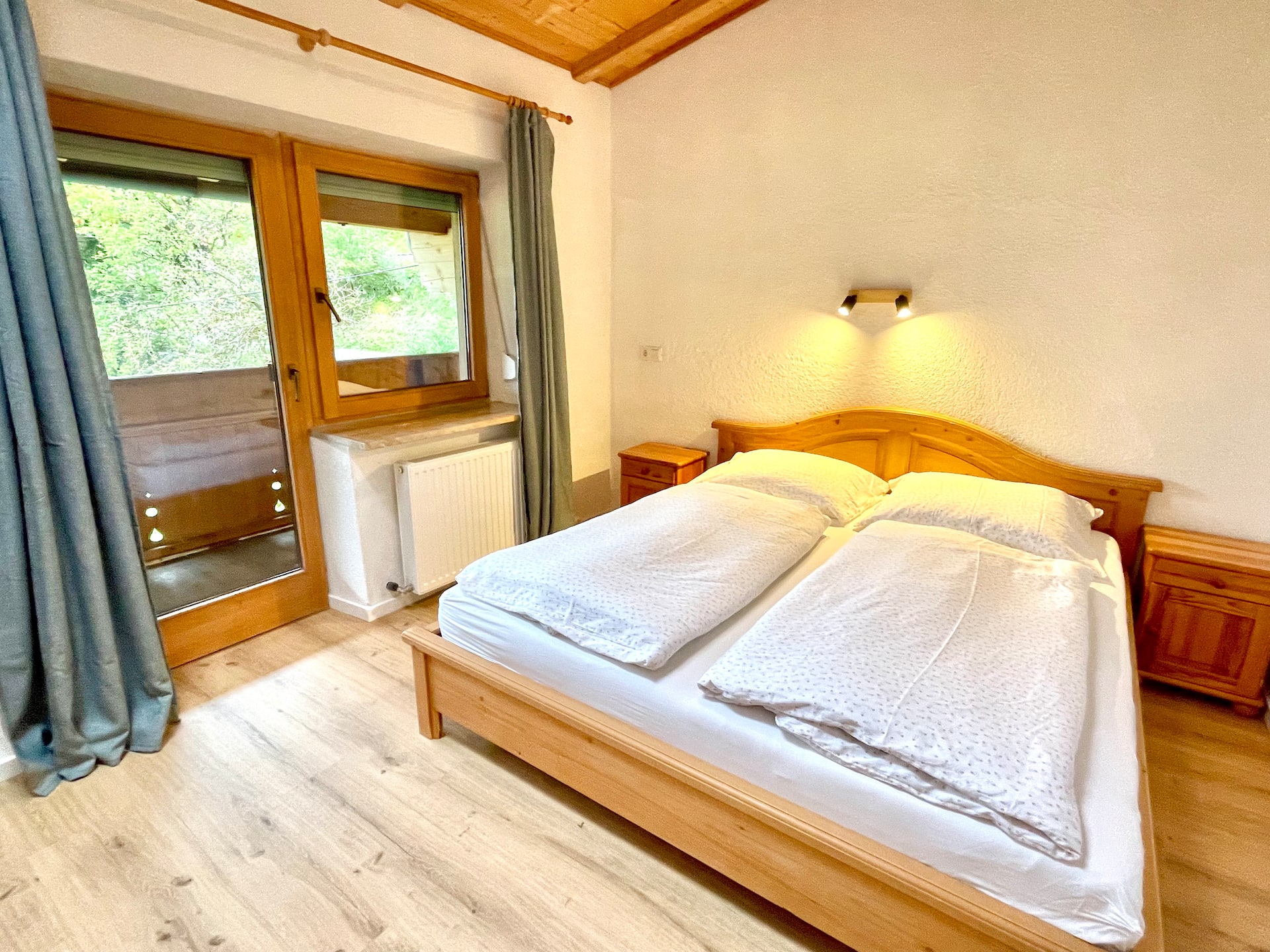 Second bedroom
